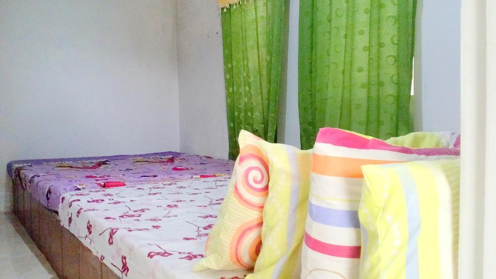 Pari Solata Seaview Homestay Syariah Kepulauan Seribu Exterior photo