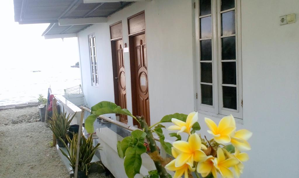 Pari Solata Seaview Homestay Syariah Kepulauan Seribu Exterior photo
